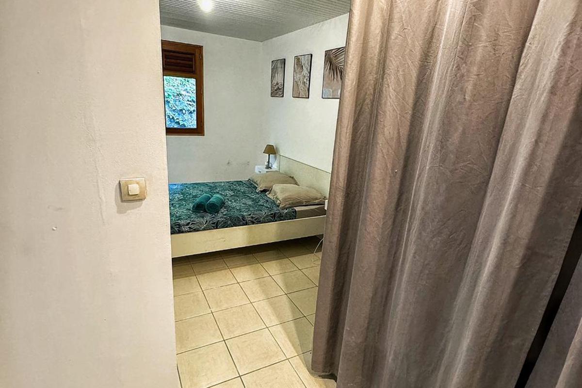 7 Location villa avec piscine sainte luce martinique-la chambre 1